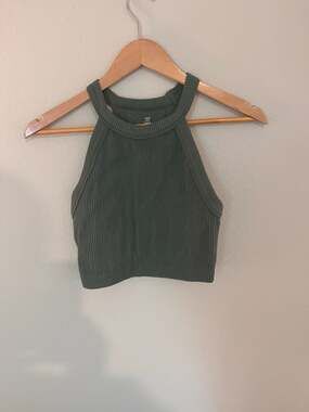 Aerie Superchill, Forest Green Ribbed Seamless Halter Crop Activewear/Yoga Top,